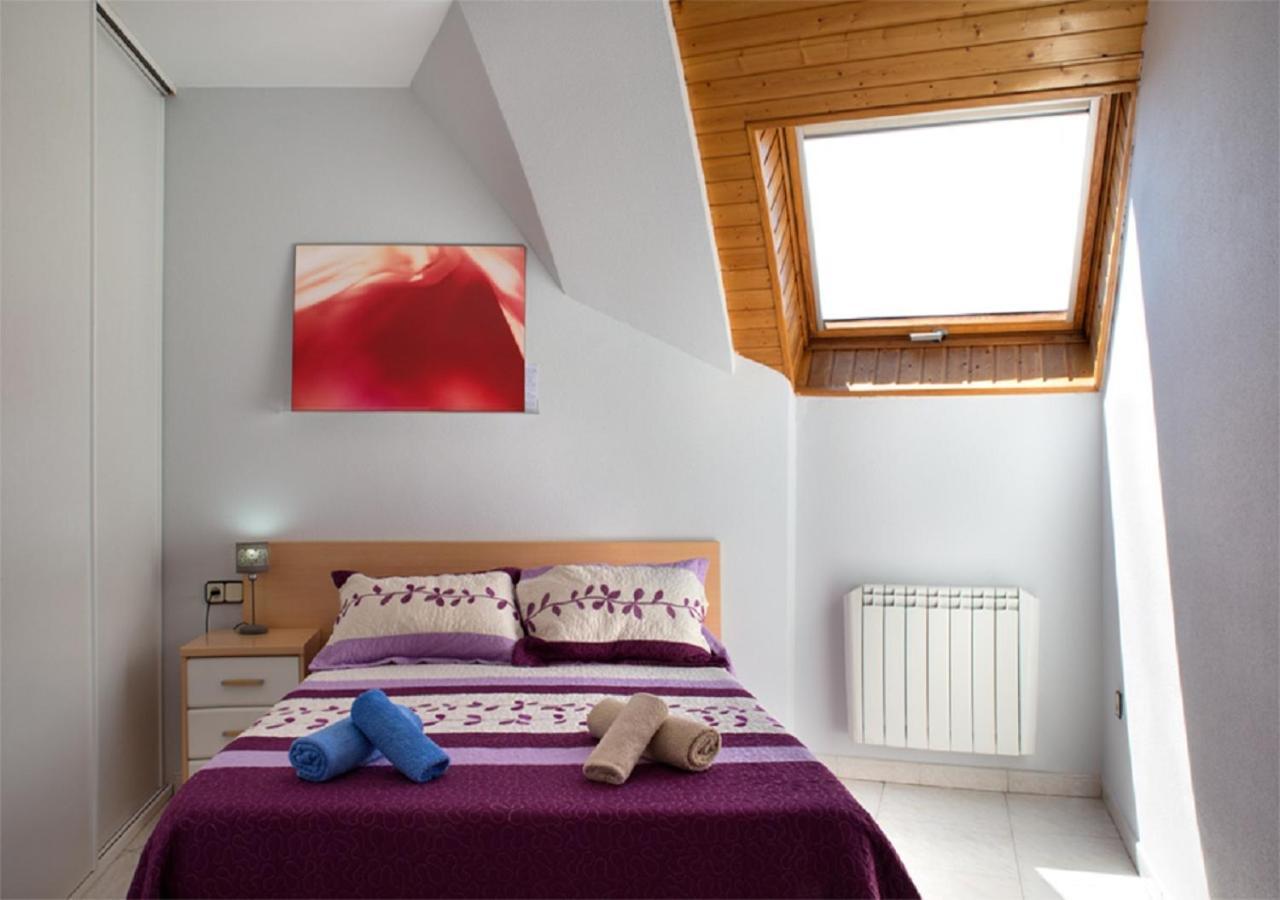 Apartamento Jaca Appartamento Esterno foto