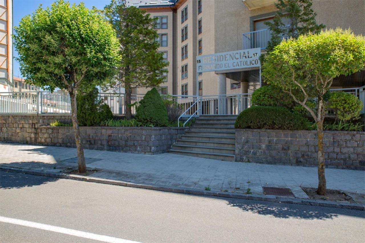 Apartamento Jaca Appartamento Esterno foto