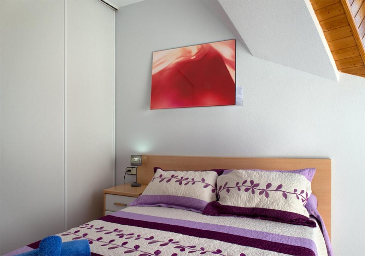 Apartamento Jaca Appartamento Esterno foto
